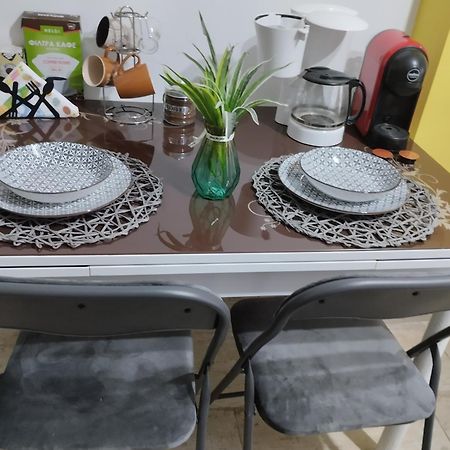 Lovley Apartament Near Train Station 塞萨洛尼基 外观 照片