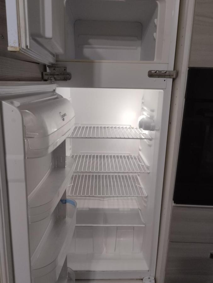Lovley Apartament Near Train Station 塞萨洛尼基 外观 照片