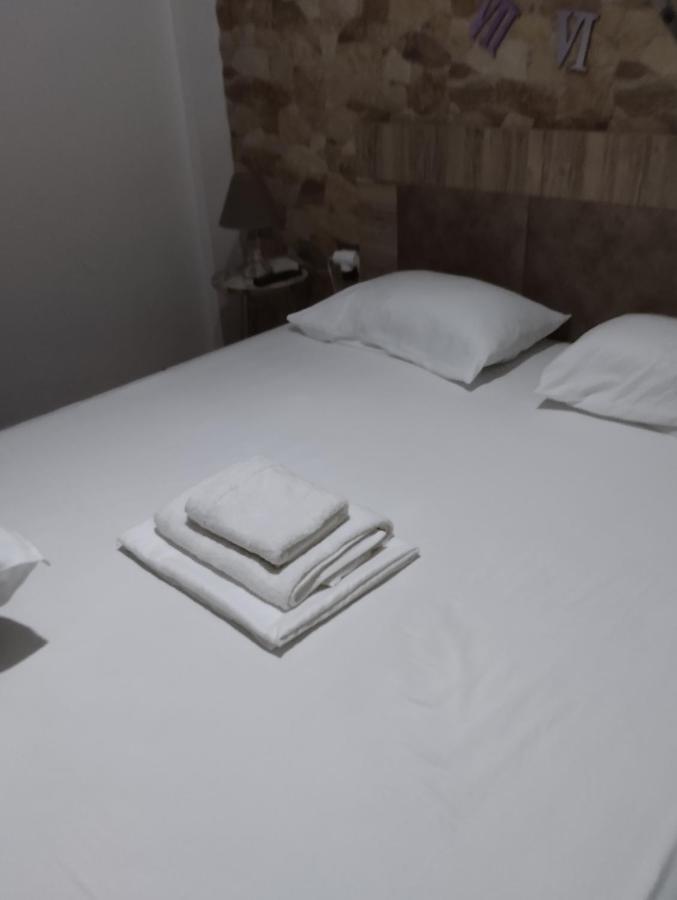 Lovley Apartament Near Train Station 塞萨洛尼基 外观 照片