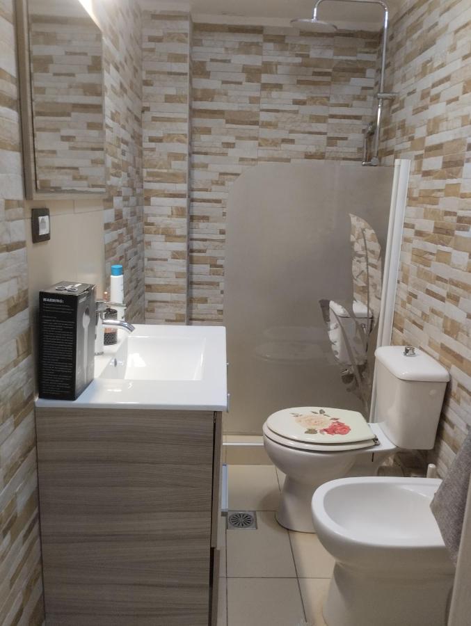 Lovley Apartament Near Train Station 塞萨洛尼基 外观 照片